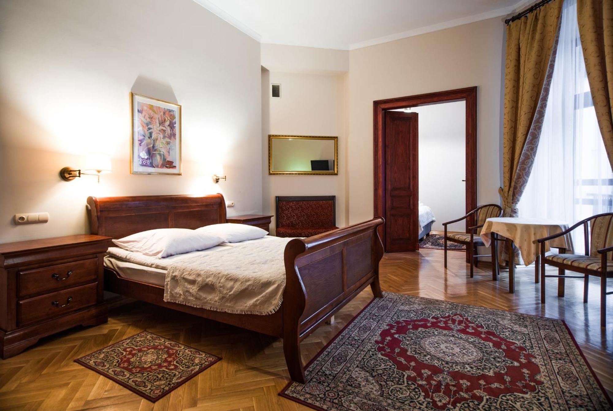 Aparthotel Basztowa — Zdjęcia 2
